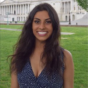 Meet your Posher, Clarissa